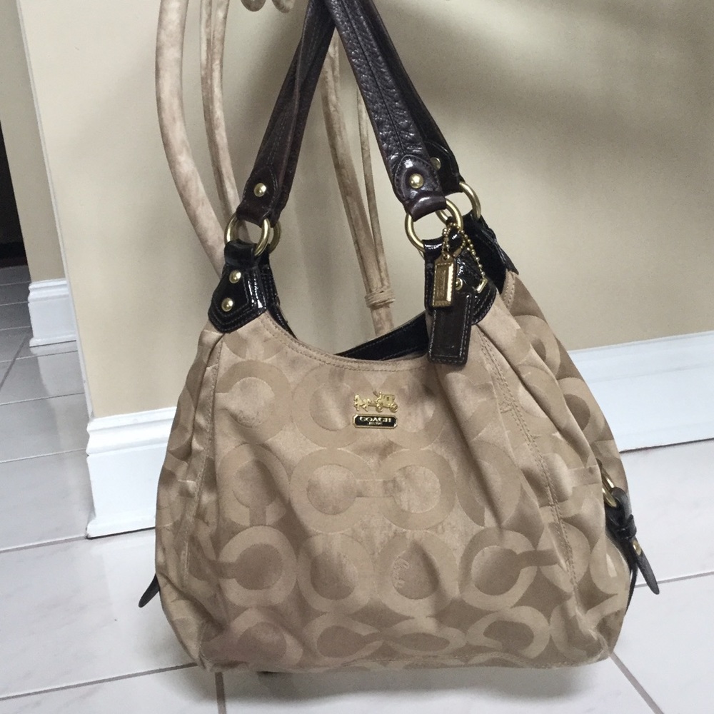 Coach handbag