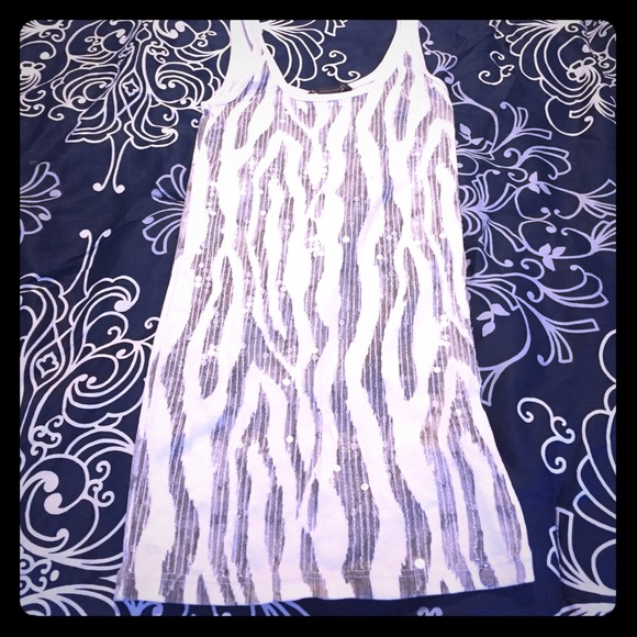Armani Exchange Tops - 💰PRICE DROP NWOT XS Armani Xchange tank