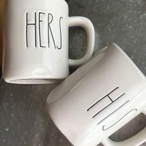 New!! Rae Dunn His and Hers mugs (red & black)