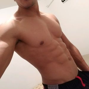 Meet your Posher, Javier