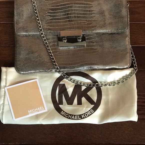 Authentic Michael Kors chain strap bag