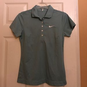 Women’s golf tee