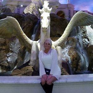 Meet your Posher, Janet