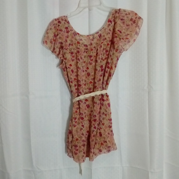 Speechless Floral Print Top w/belt *Good Used Con - Picture 4 of 4