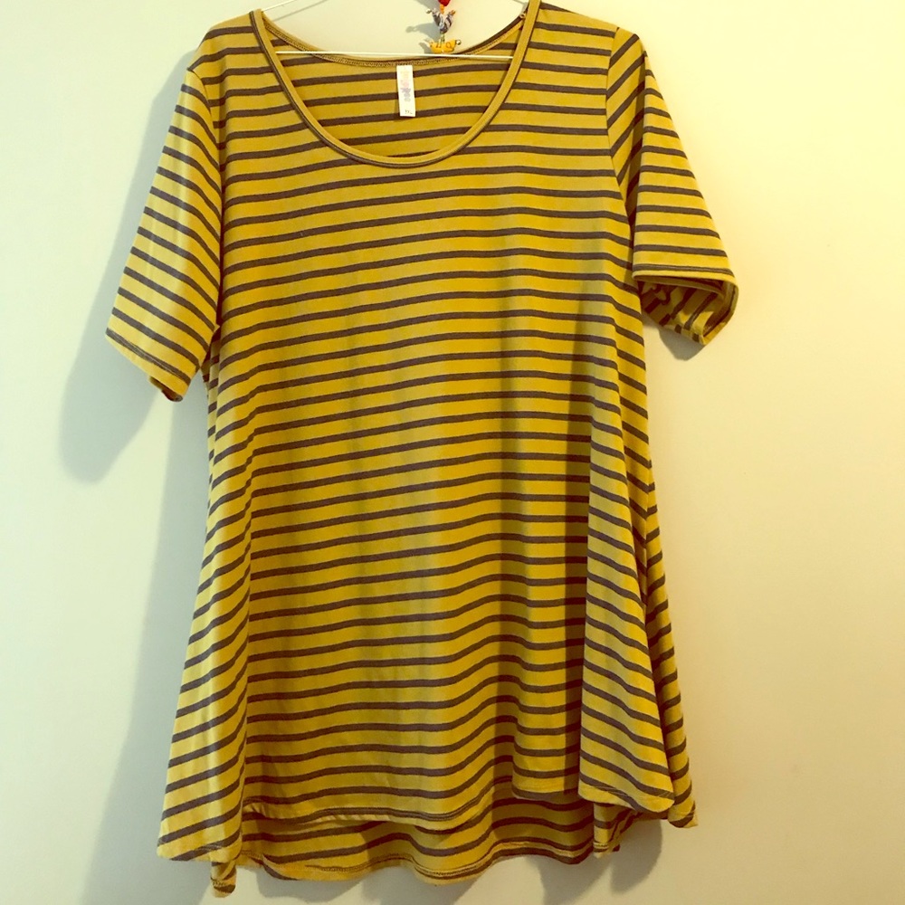 Lularoe 2X Perfect T