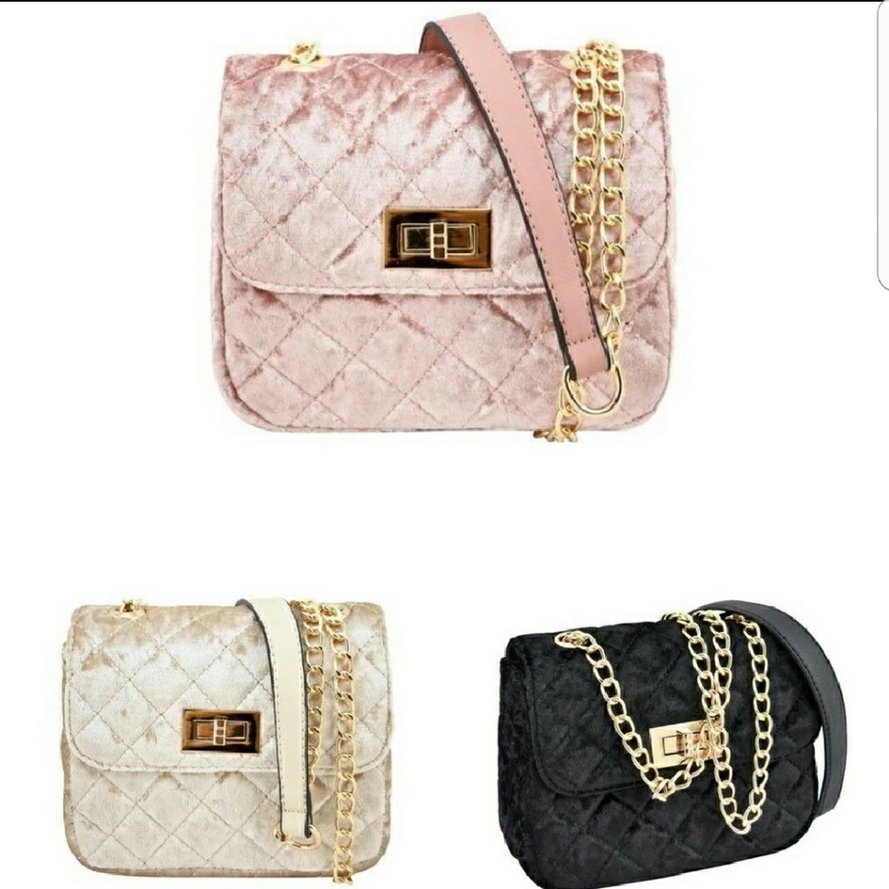 FINAL PRICE Quilted velvet crossbody shoulder bag