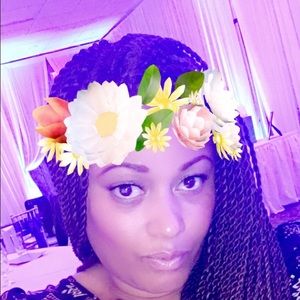 Meet your Posher, Robyn