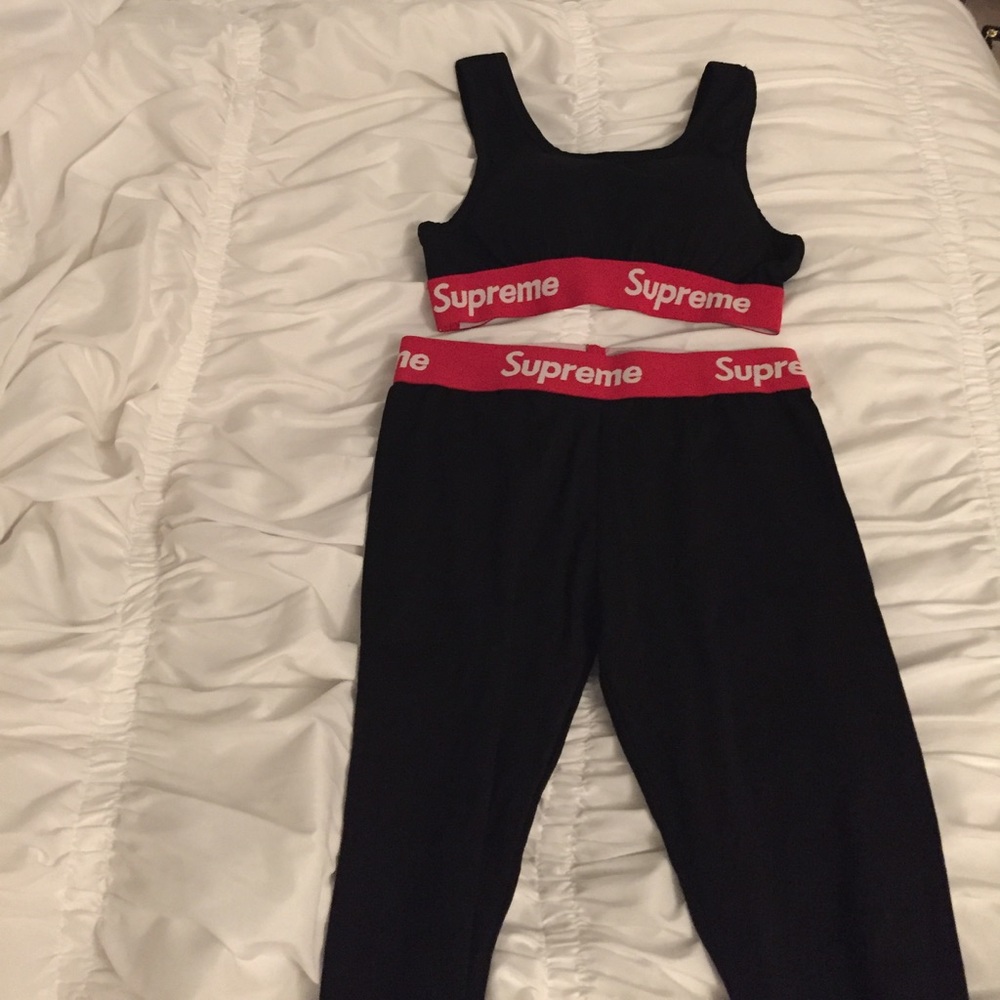 supreme two piece set