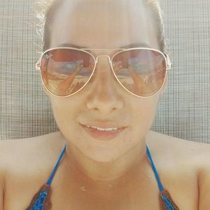 Meet your Posher, Sandra