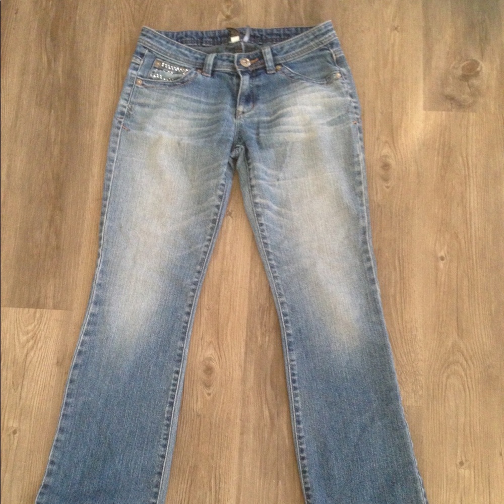 Apt 9 Modern Jean size 4