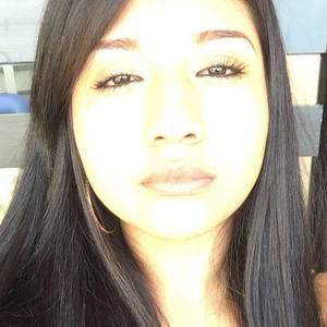 Meet your Posher, Kenia