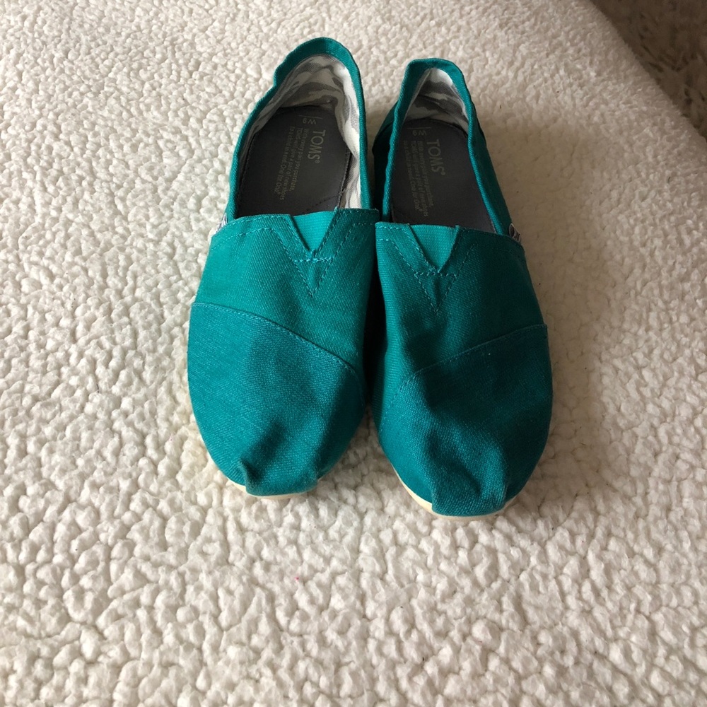 Toms women’s size 9 green/blue