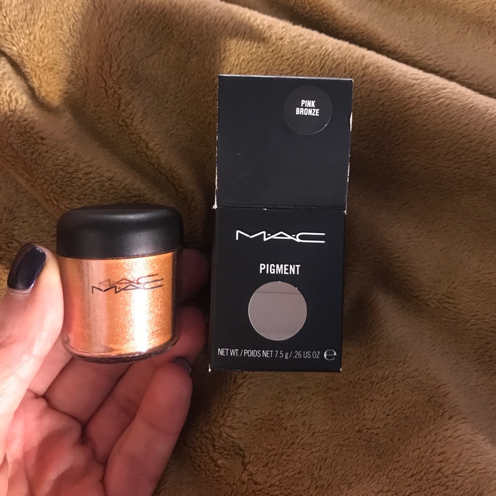 MAC pigment- Pink Bronze