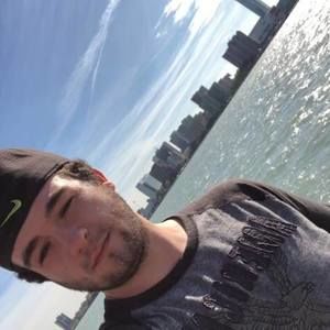 Meet your Posher, Cody