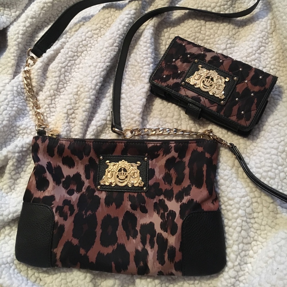 MOVING MUST SELL ! Juicy leopard purse ONLY