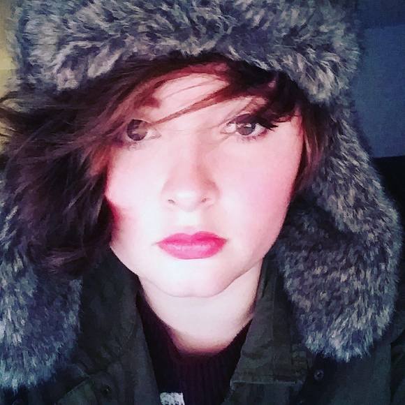 Meet your Posher, Layne - Picture 1 of 1