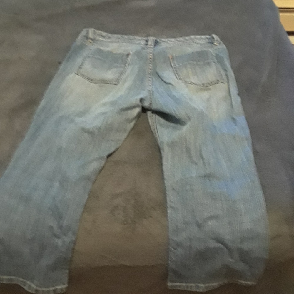 Capris