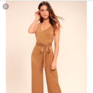 Lulu’s beige jumpsuit