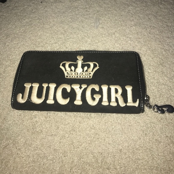 Juicy Couture Handbags - Brown Juicy Couture Wallet!💖