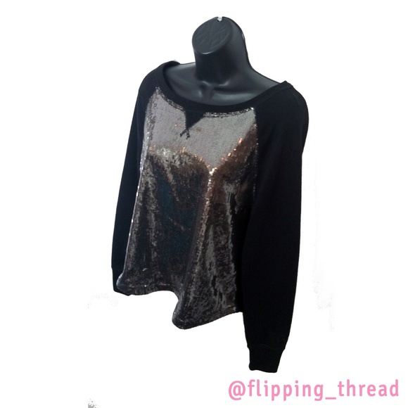 Aeropostale Sequin Front Sweatshirt - Size M - Picture 3 of 6