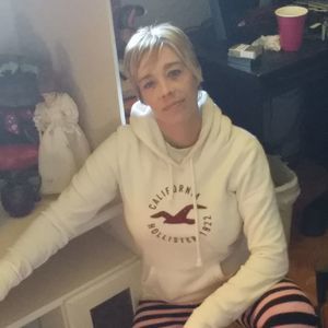 Meet your Posher, Edna