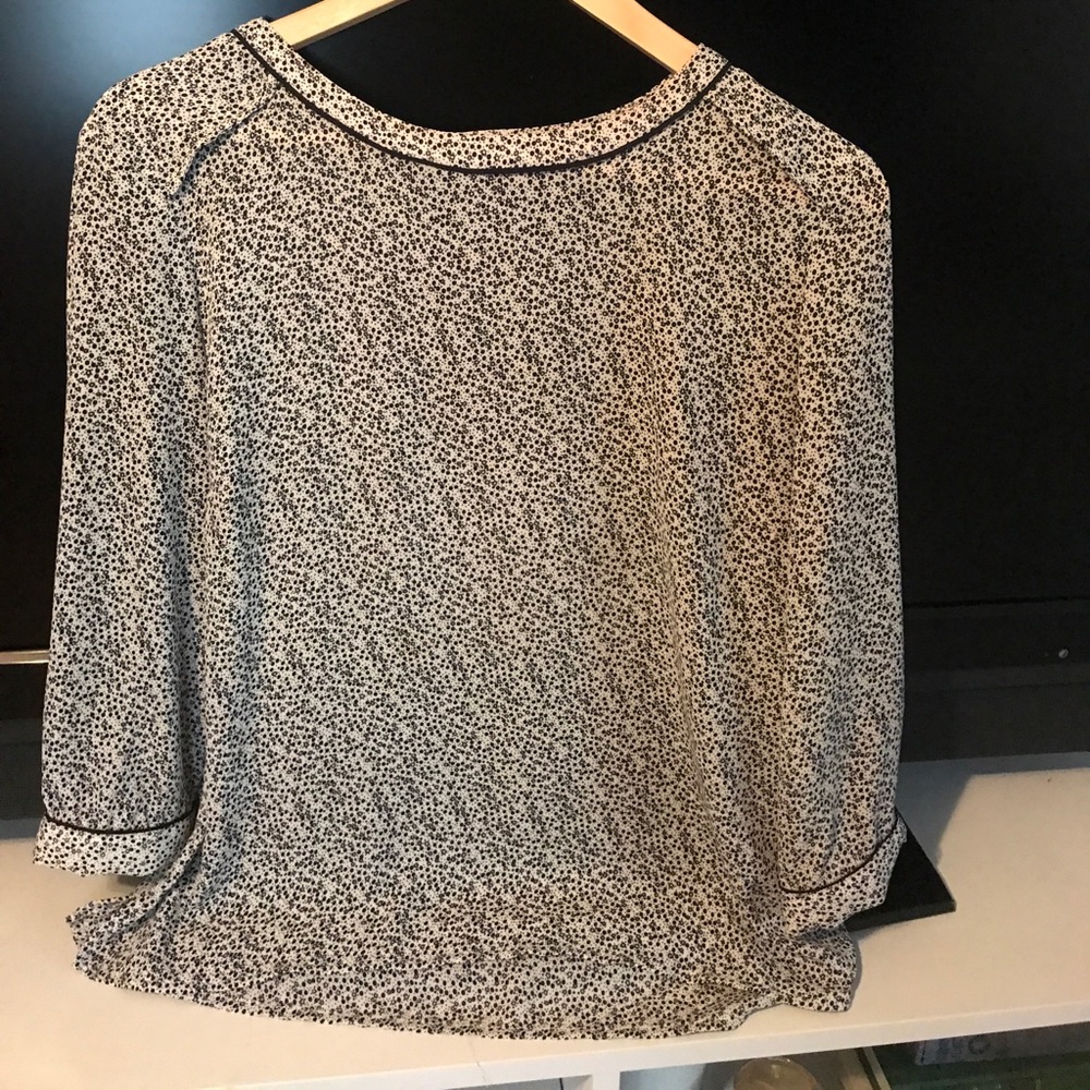H&M Black and White Top