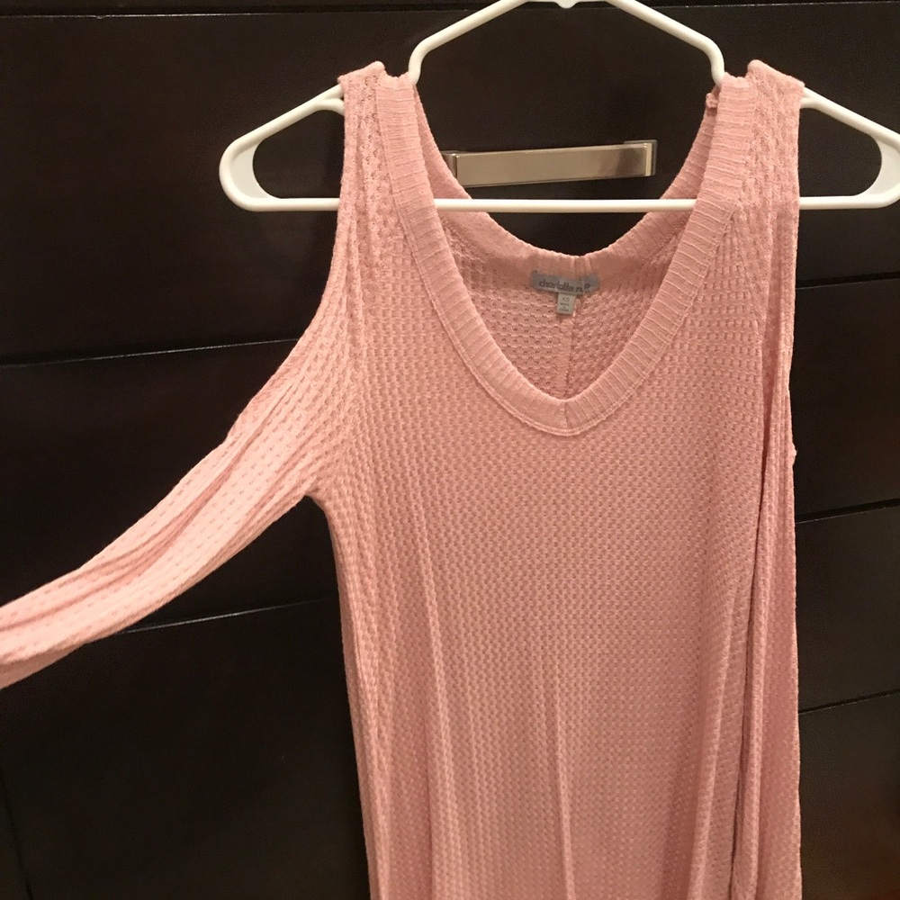 Knit cold shoulder top