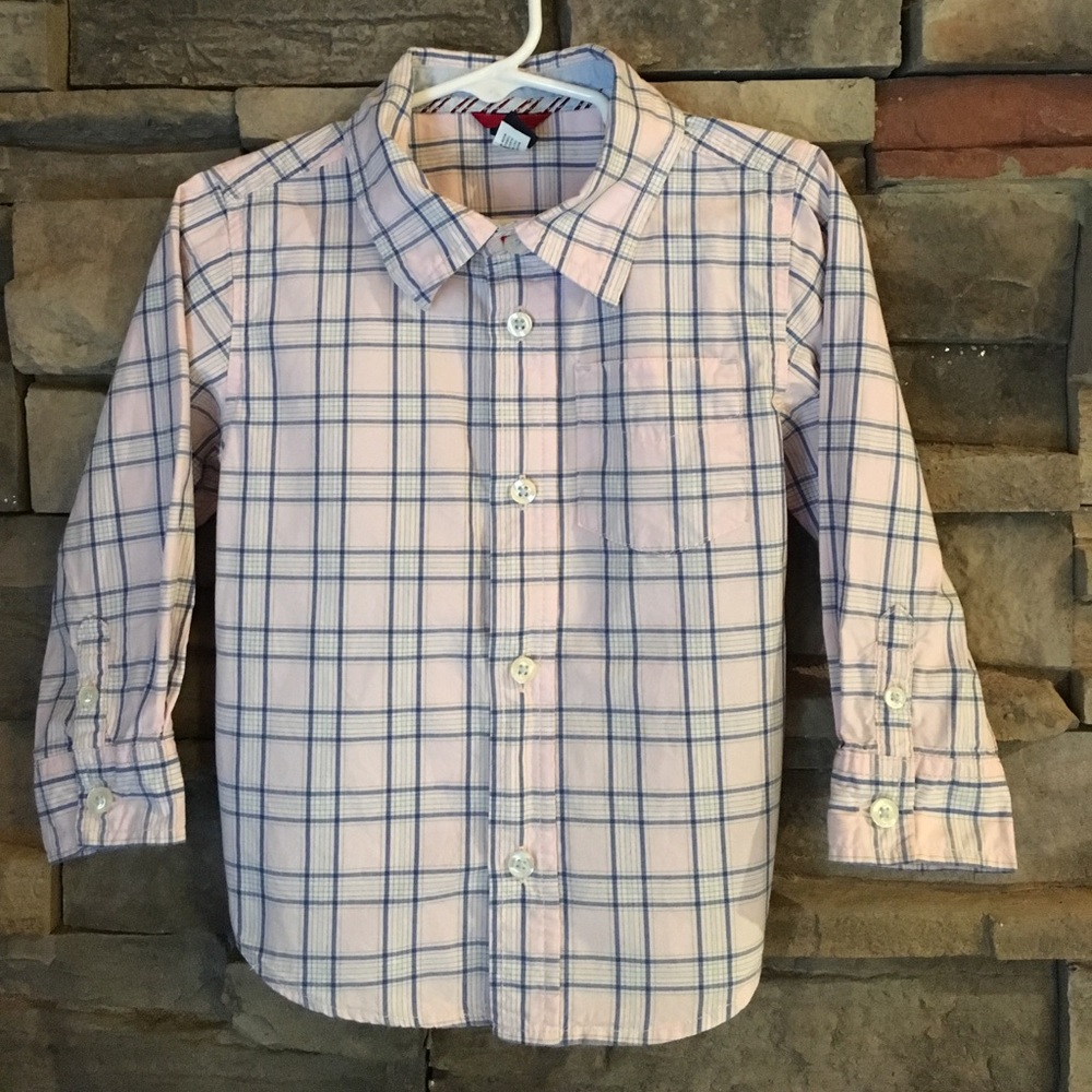 GAP long sleeve button up shirt