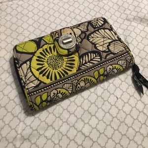 Vera Bradley wallet