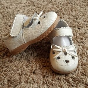 White little girl shoes