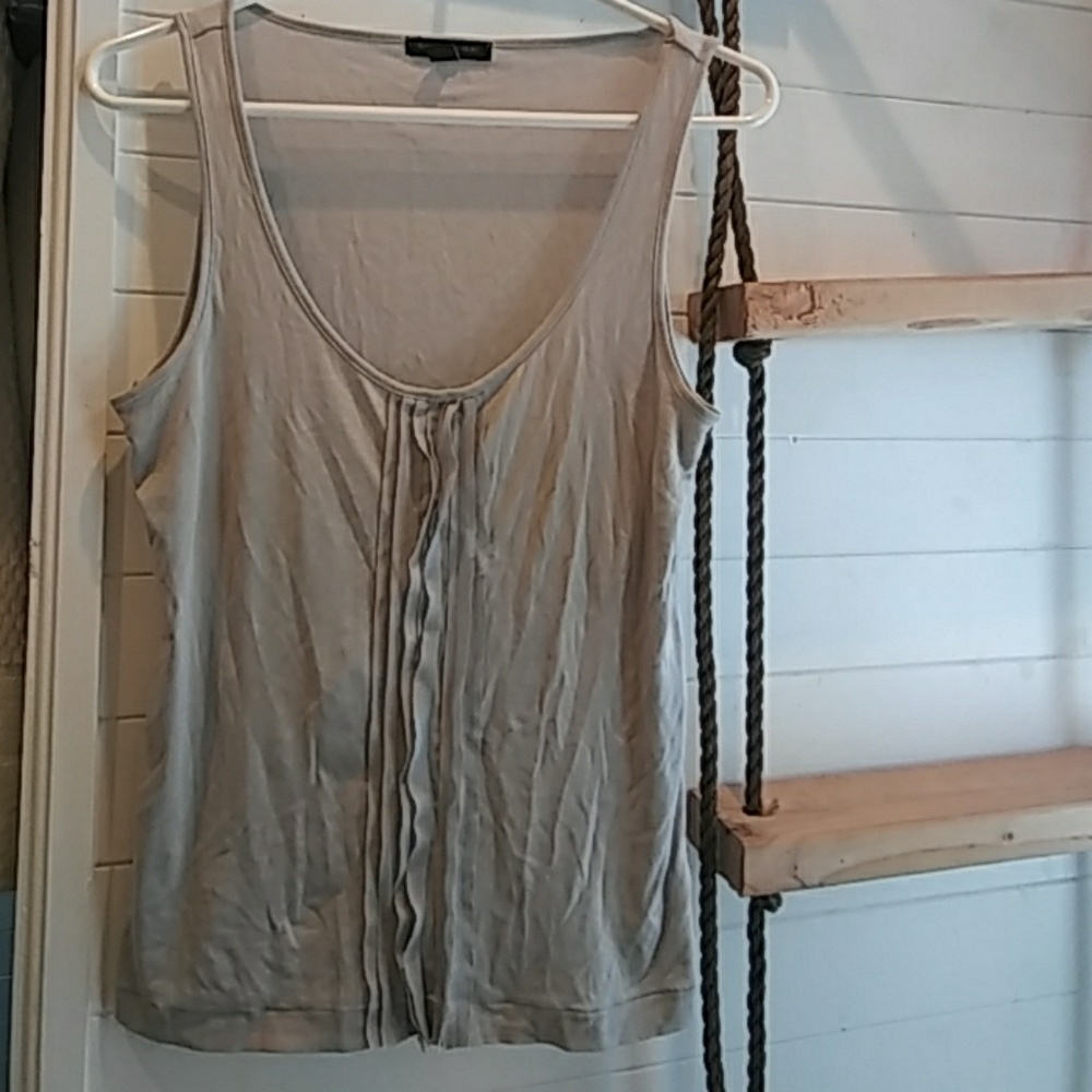 Med Banana Republic Gray/Silver Tank with Ruffle
