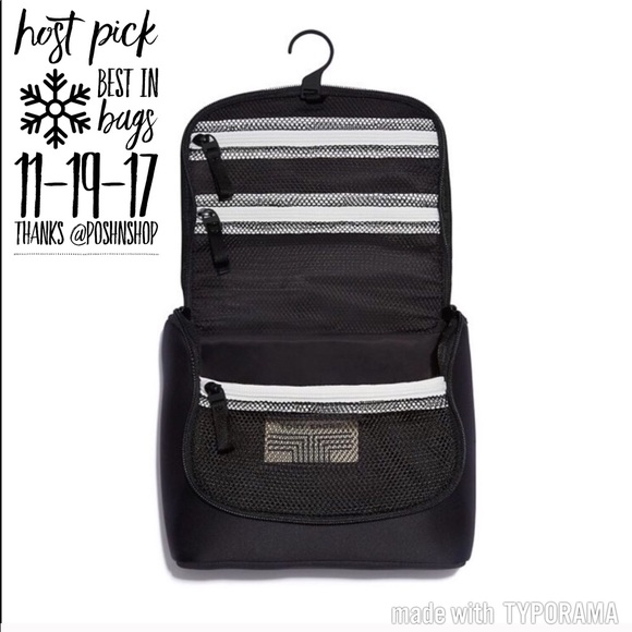 Tory Burch Handbags - 🎉HP🎉Tory Burch neoprene hanging cosmetic case