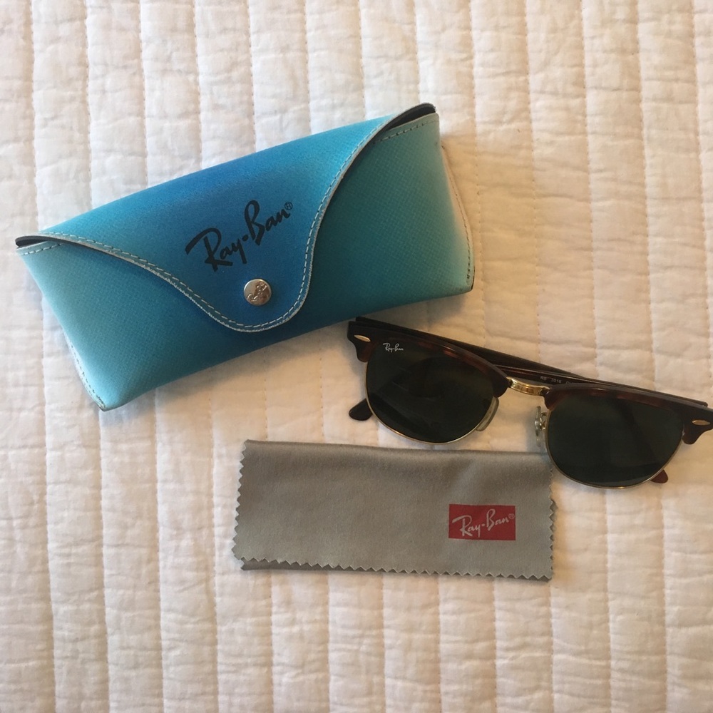 Ray-Ban Clubmaster Classic Sunglasses