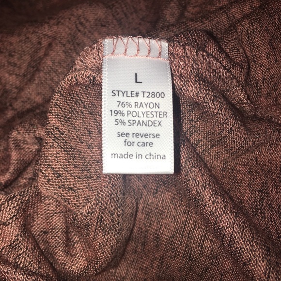 1 LEFT (Small) 🖤🔥 Deep V Lace up top 🔥🖤 - Picture 7 of 7