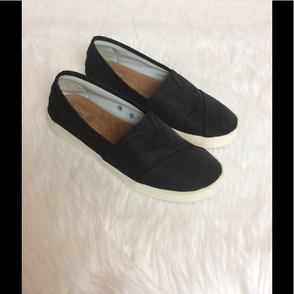 toms avalon black coated canvas