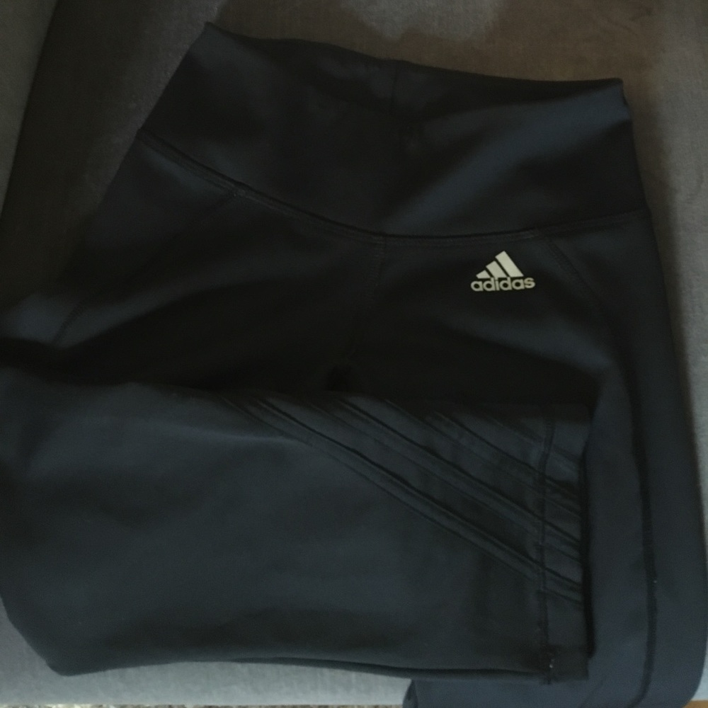 Adidas workout Capri size S