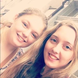 Meet your Posher, Abigail