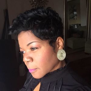 Meet your Posher, Sabrina