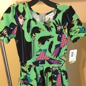 XS Disney Villain Amelia