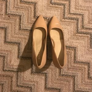 Nine West Nude Pumps