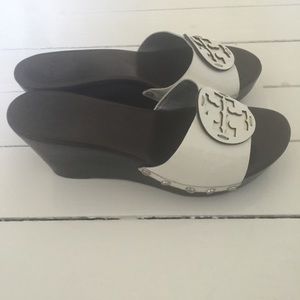 Tory Burch Patti Wedge size 8