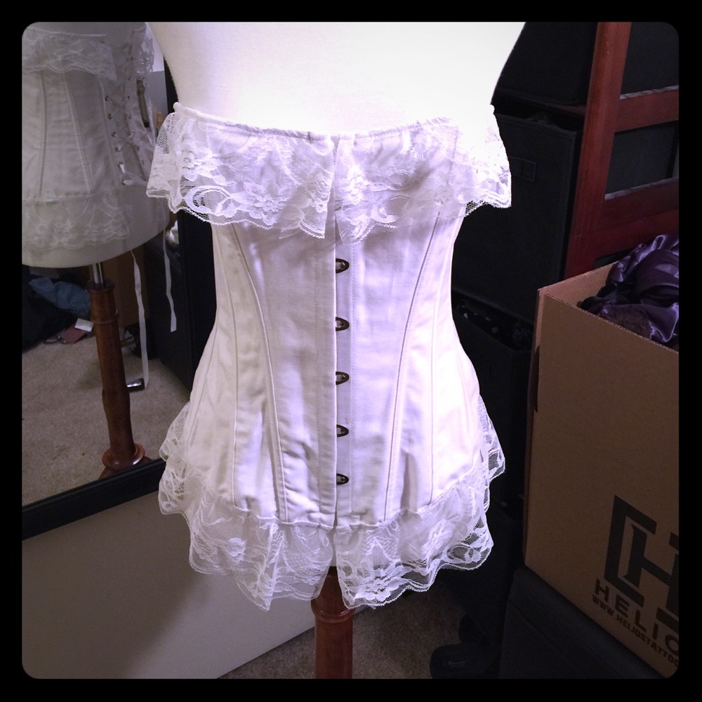 White Victorian corset