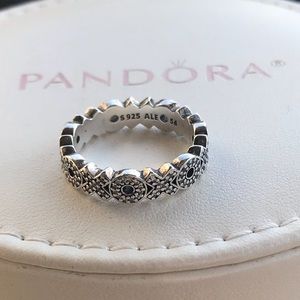 Pandora *Discontinued* XoXo Ring