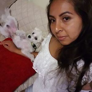 Meet your Posher, Mayra a