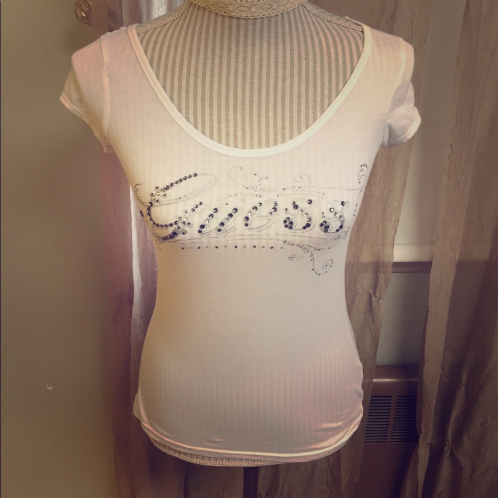 Guess tee shirt