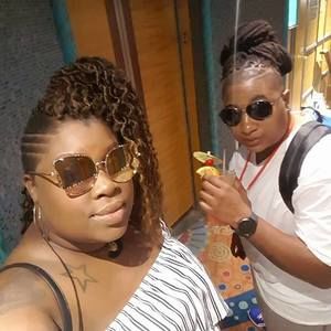 Meet your Posher, Delilah