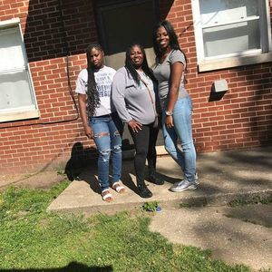 Meet your Posher, Rose