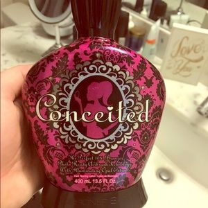 Tanning bed lotion - conceited
