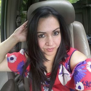 Meet your Posher, Sandra