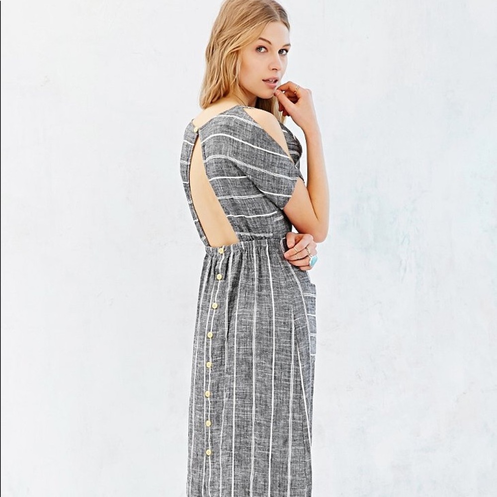 ISO Cooperative dress XS